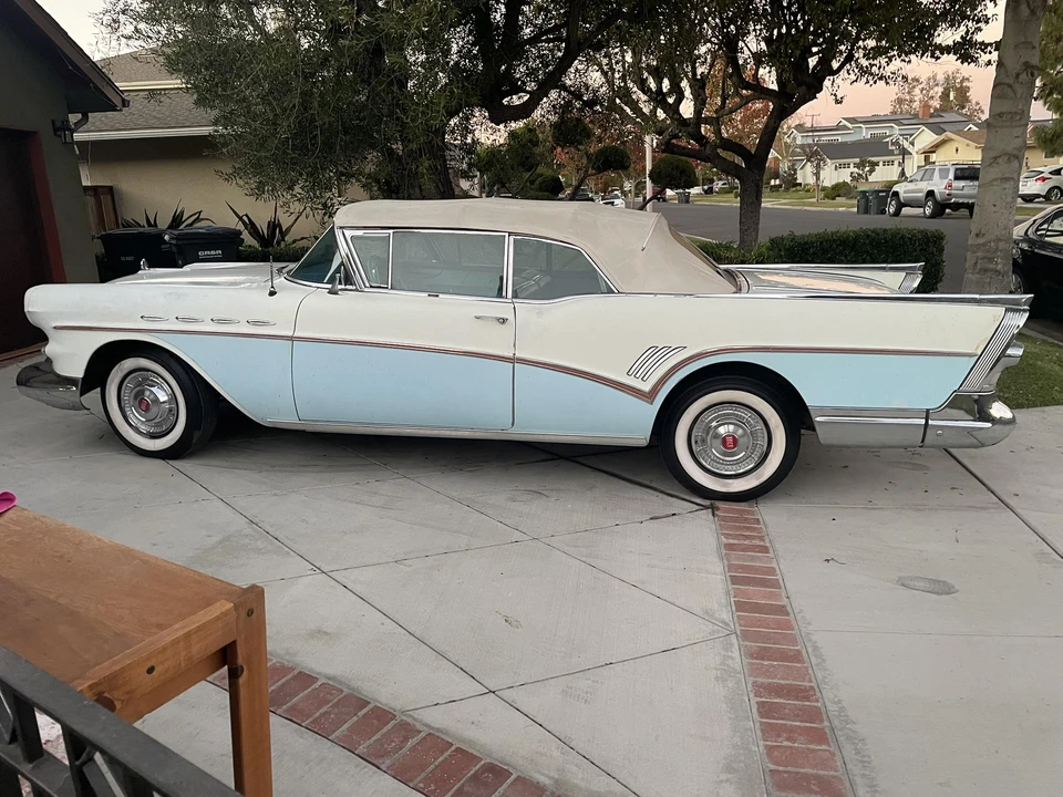 1957 Buick Roadmaster - Image 22 of 31