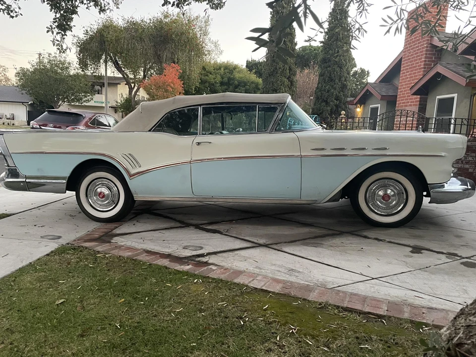 1957 Buick Roadmaster - Image 9 of 31