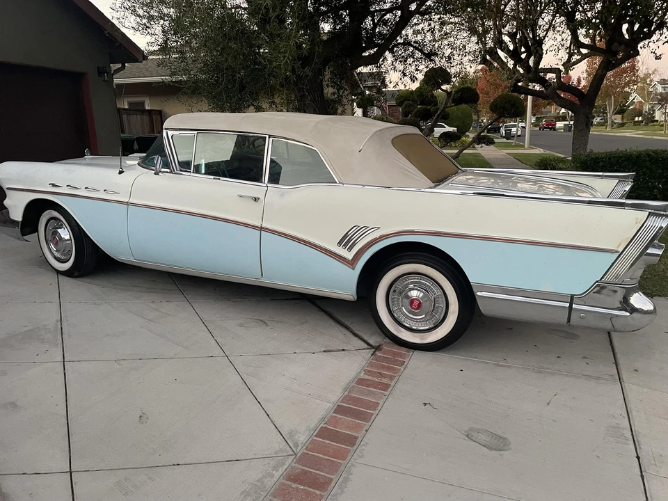 1957 Buick Roadmaster - Image 20 of 31