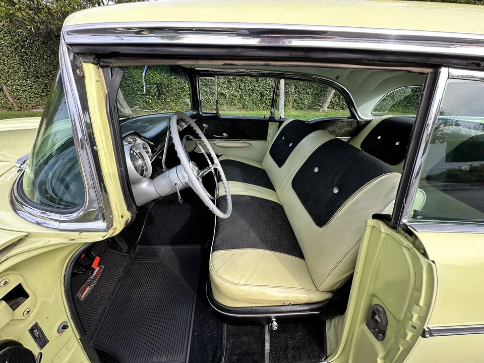1957 Chevrolet Tri-Five Bel Air Sedan & Wagon - Image 7 of 10