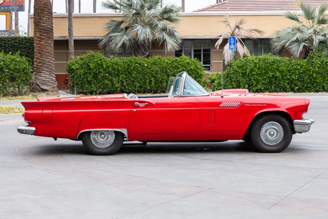 1957 Ford Thunderbird 1st Gen - Image 7 of 31