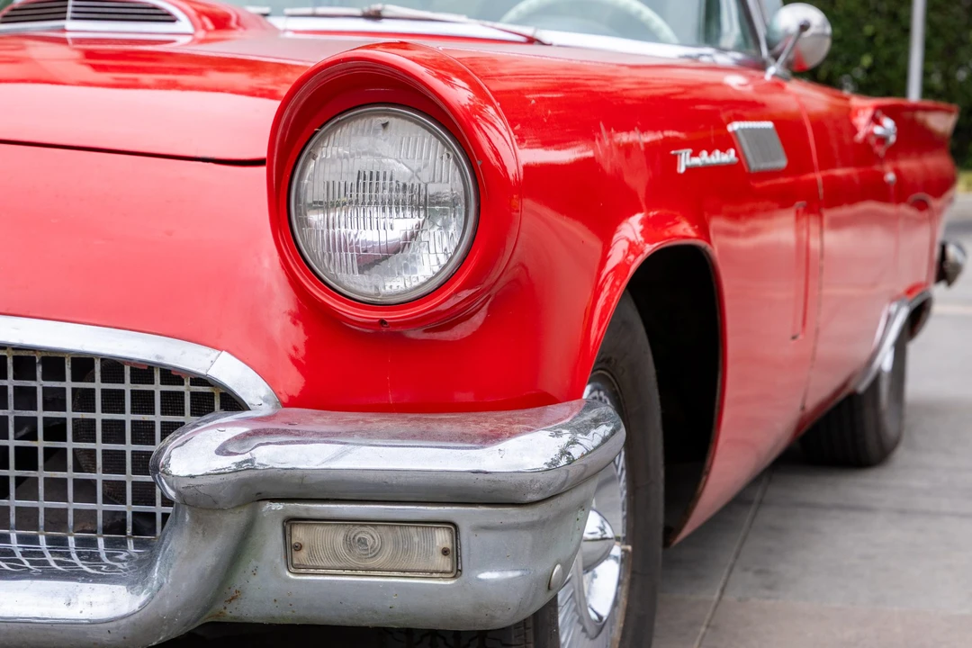 1957 Ford Thunderbird 1st Gen - Image 13 of 31