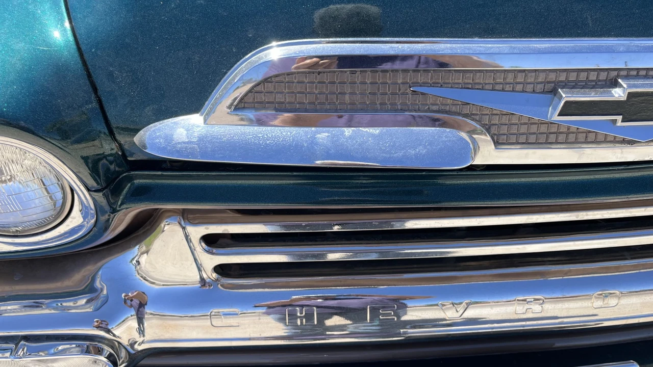 1959 Chevrolet Task Force - Image 23 of 31