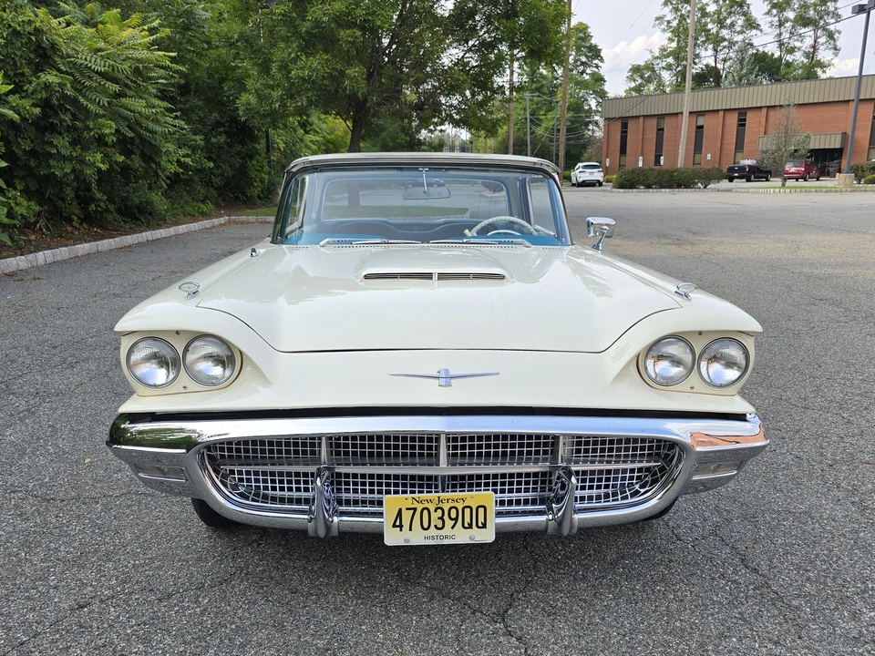 1960 Ford Thunderbird 2nd Gen - Image 11 of 31