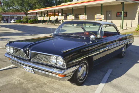 1961 Pontiac Bonneville Sports Coupe