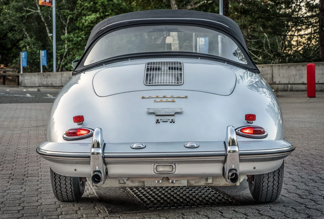 1961 Porsche 356 B - Image 17 of 31