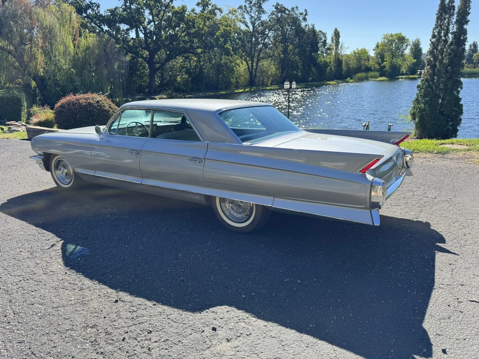 1962 Cadillac Series 62 6th Gen - Image 7 of 31