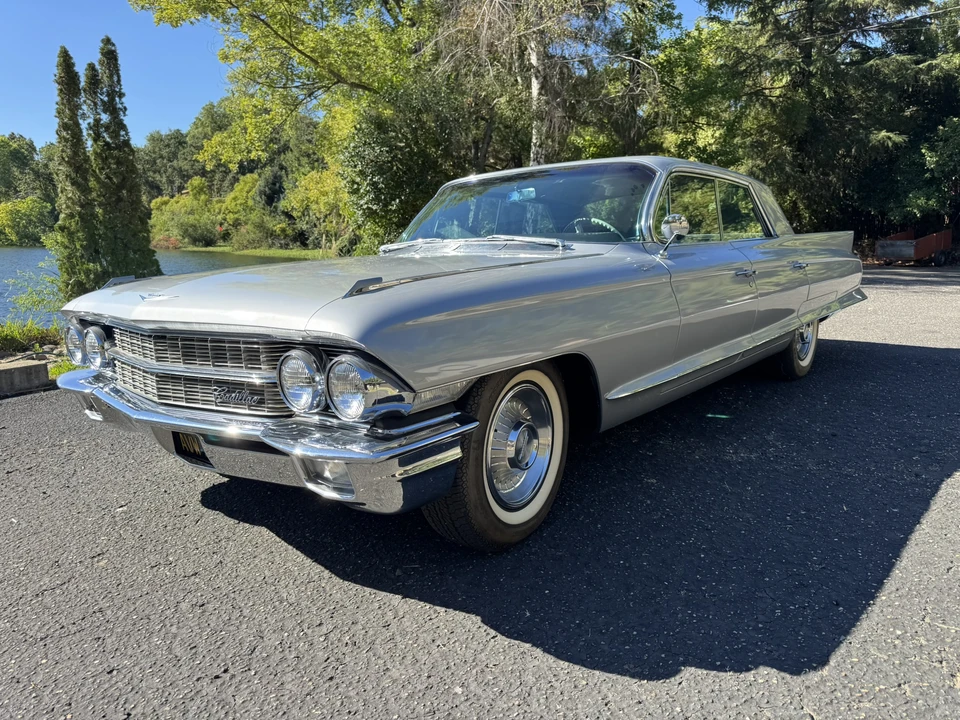 1962 Cadillac Series 62 6th Gen - Image 3 of 31