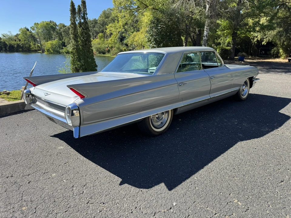 1962 Cadillac Series 62 6th Gen - Image 6 of 31