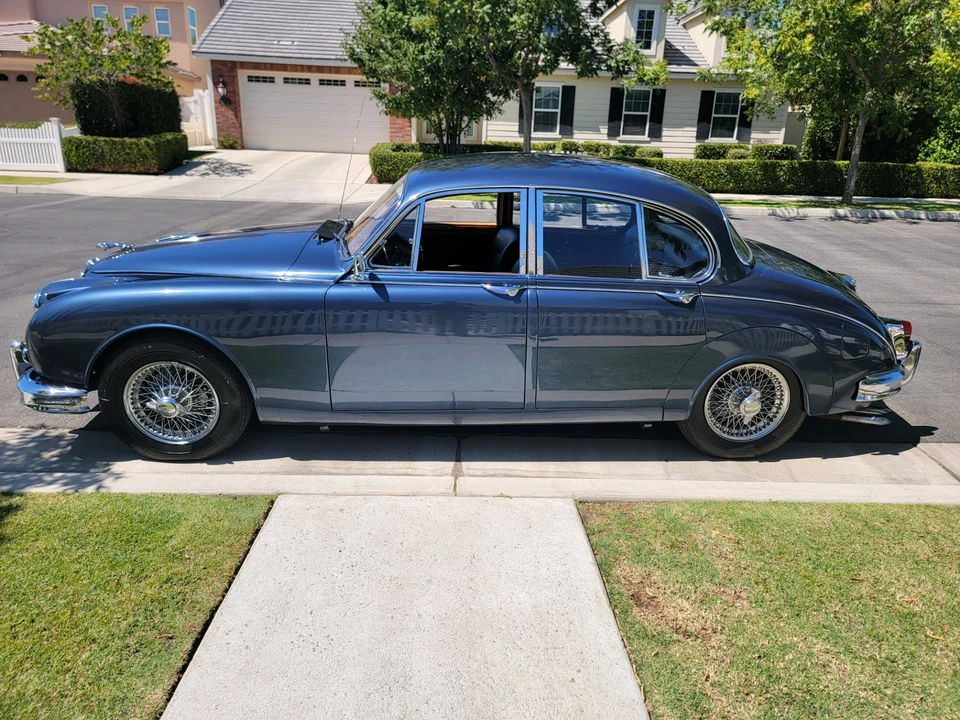 1962 Jaguar Mark II - Image 10 of 31