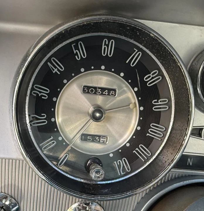 1963 Buick LeSabre - Image 28 of 31