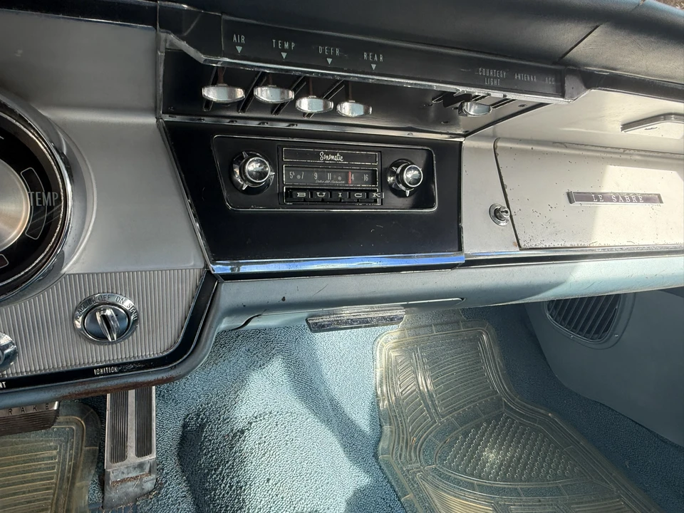 1963 Buick LeSabre - Image 30 of 31