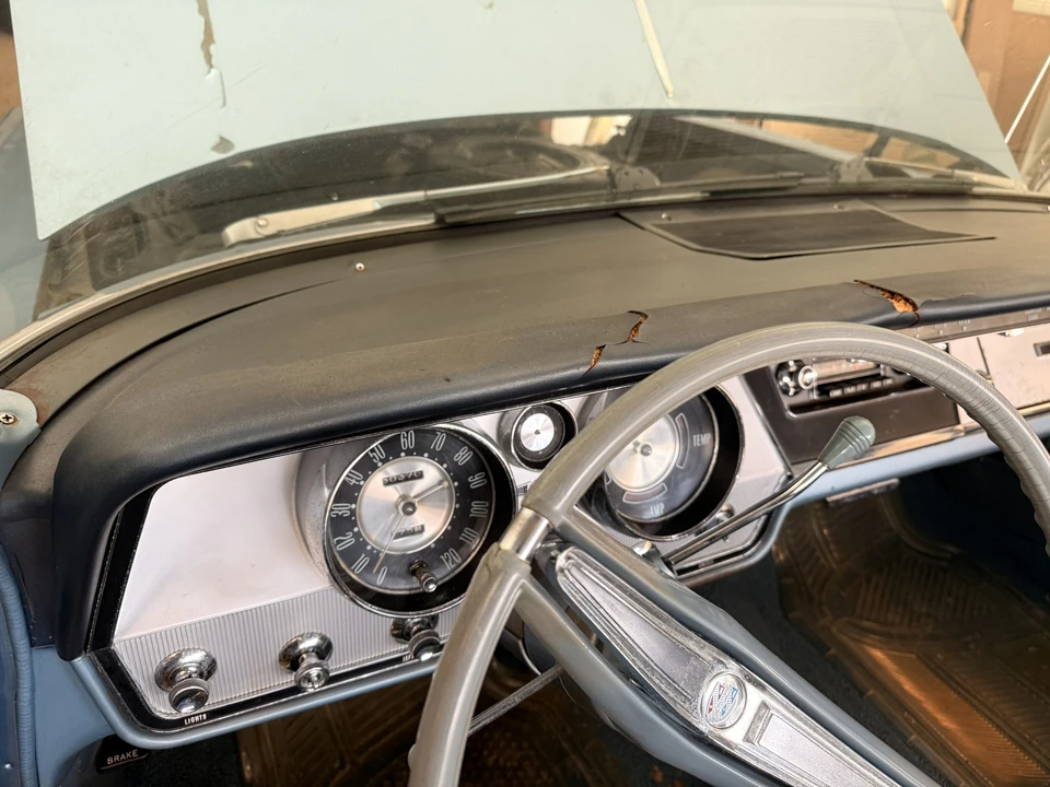 1963 Buick LeSabre - Image 25 of 31