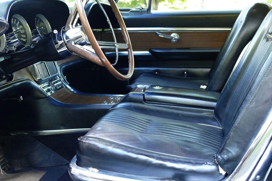 1963 Ford Thunderbird 3rd Gen - Image 25 of 31