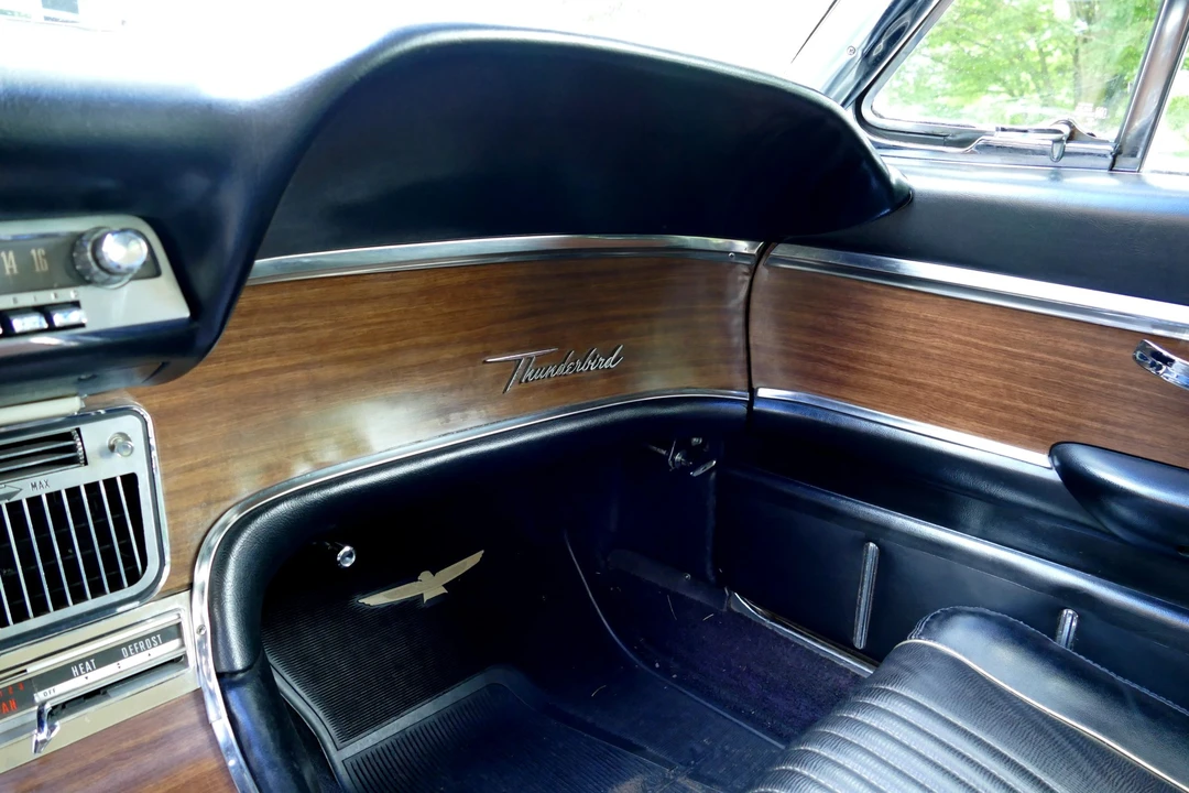1963 Ford Thunderbird 3rd Gen - Image 27 of 31