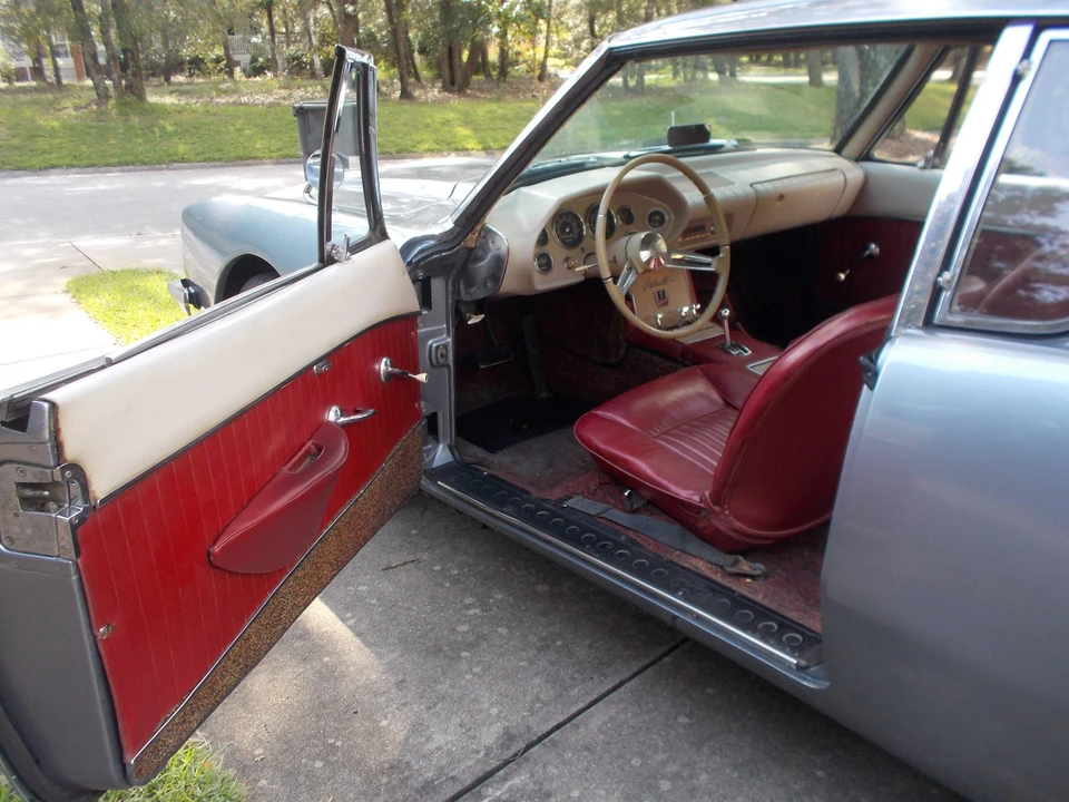 1963 Studebaker Avanti - Image 29 of 31