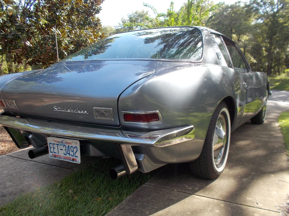 1963 Studebaker Avanti - Image 5 of 31