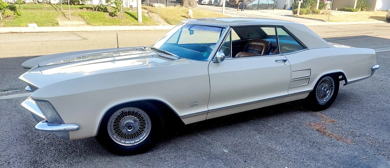1964 Buick Riviera 1st Gen - Image 13 of 31