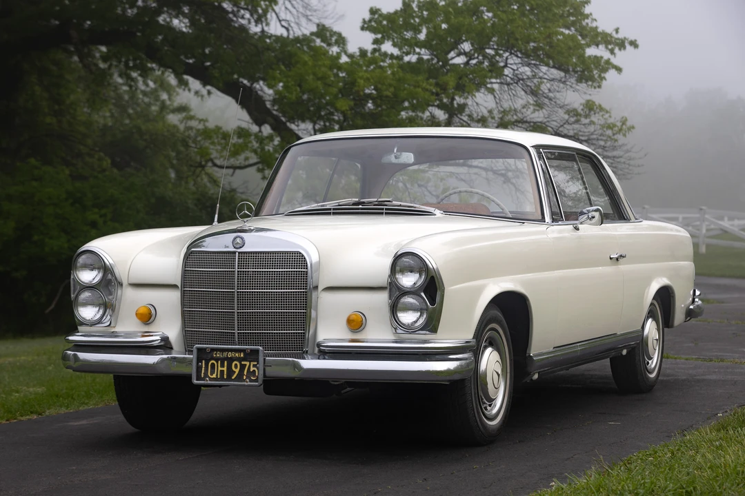 1965 Mercedes-Benz W111 Coupe - Image 11 of 31