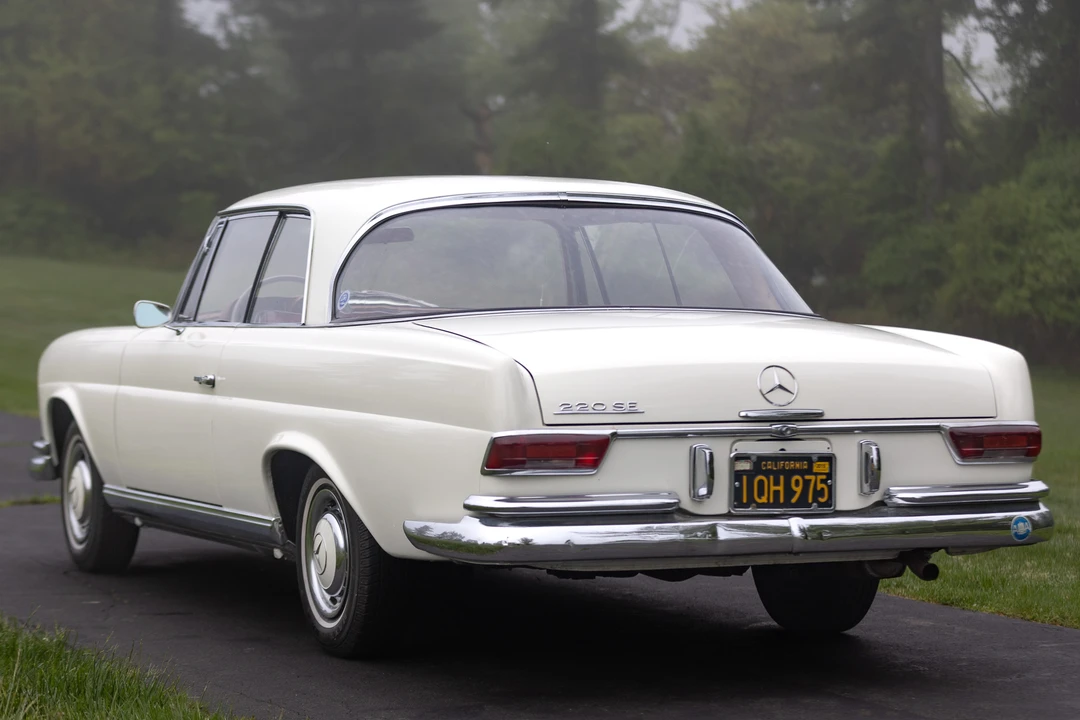 1965 Mercedes-Benz W111 Coupe - Image 18 of 31