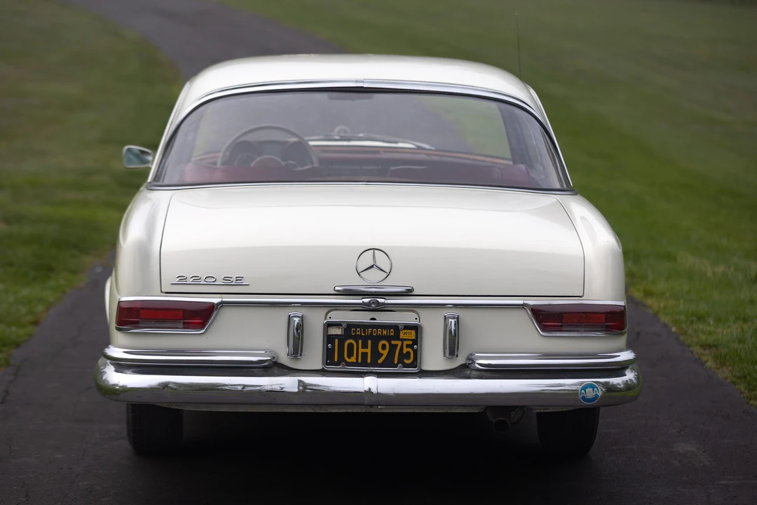 1965 Mercedes-Benz W111 Coupe - Image 20 of 31