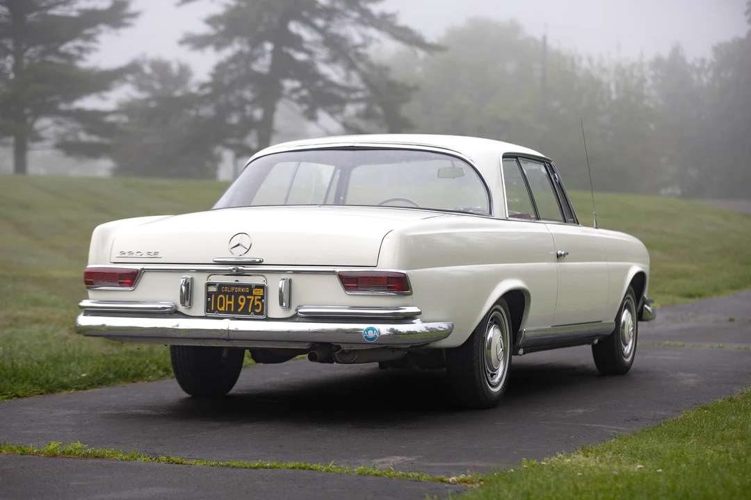 1965 Mercedes-Benz W111 Coupe - Image 22 of 31