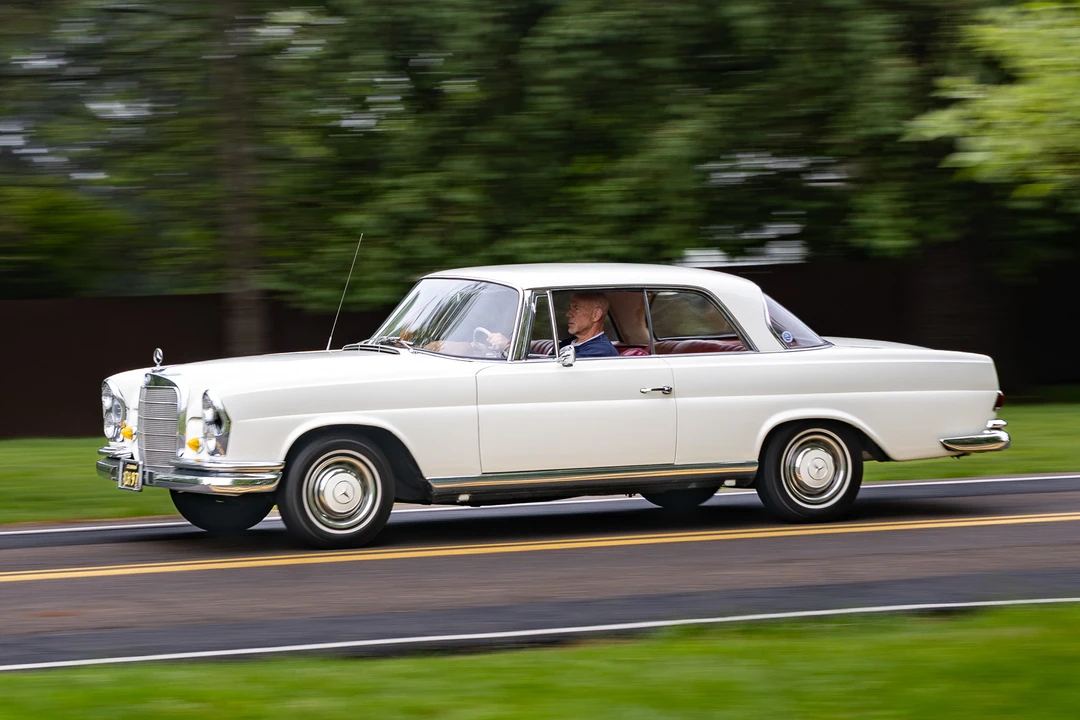 1965 Mercedes-Benz W111 Coupe - Image 2 of 31