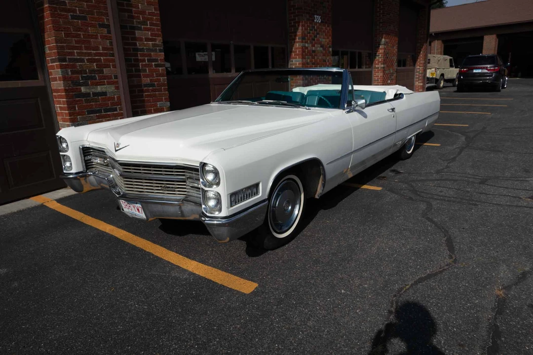 1966 Cadillac DeVille 3rd Gen - Image 14 of 31