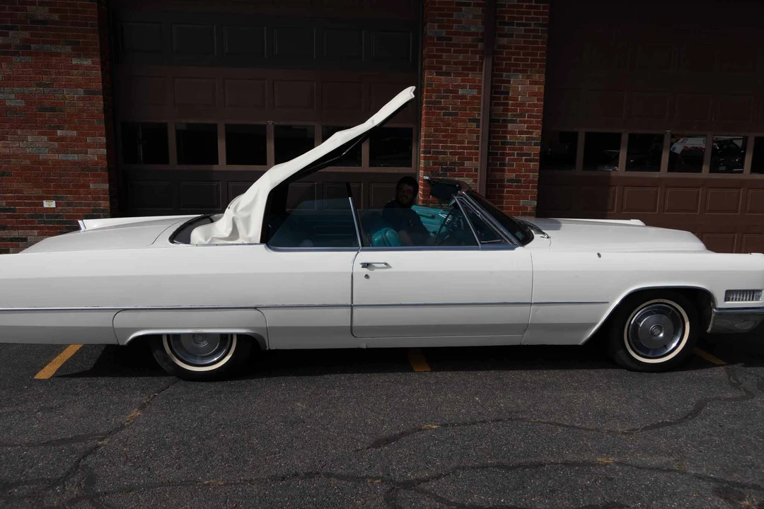 1966 Cadillac DeVille 3rd Gen - Image 17 of 31