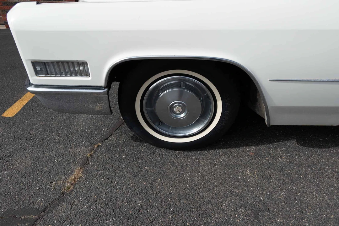 1966 Cadillac DeVille 3rd Gen - Image 21 of 31
