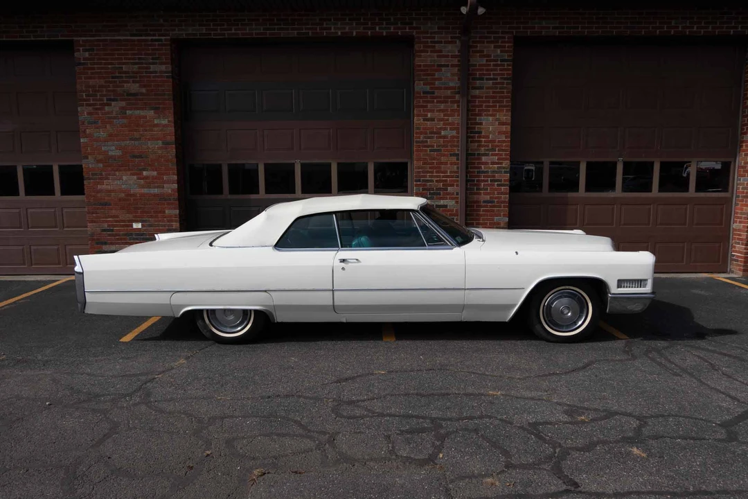 1966 Cadillac DeVille 3rd Gen - Image 8 of 31