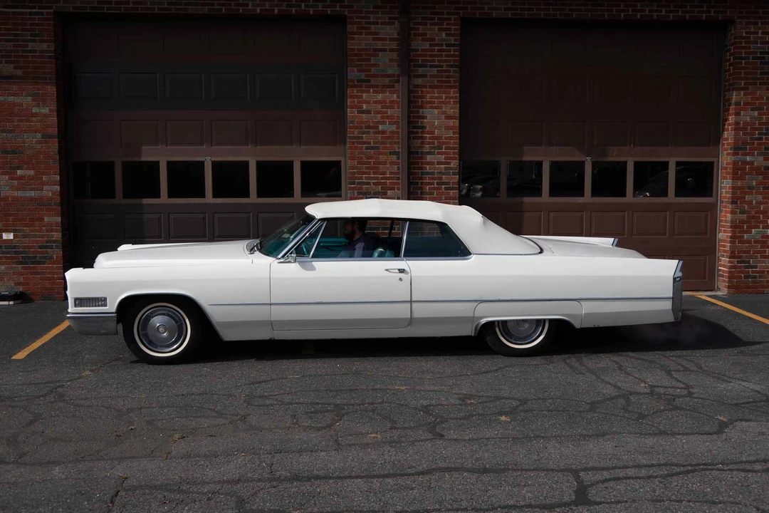 1966 Cadillac DeVille 3rd Gen - Image 4 of 31