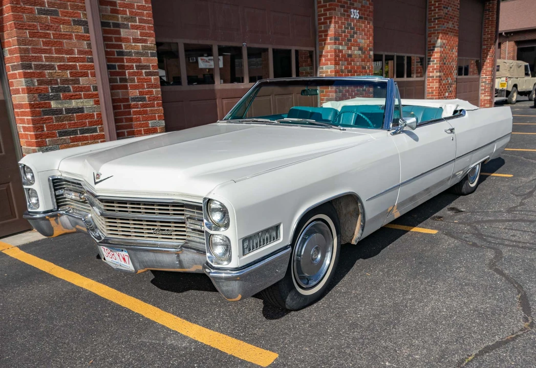 1966 Cadillac DeVille 3rd Gen - Image 12 of 31