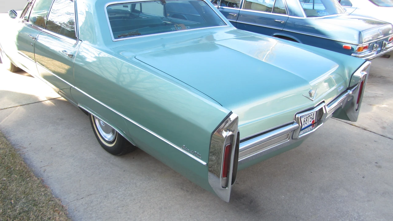 1966 Cadillac DeVille 3rd Gen - Image 6 of 31