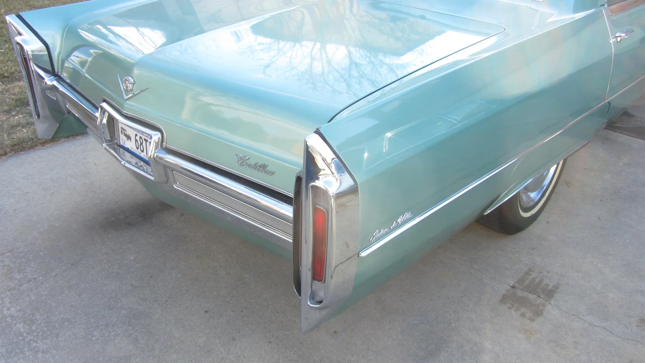 1966 Cadillac DeVille 3rd Gen - Image 10 of 31