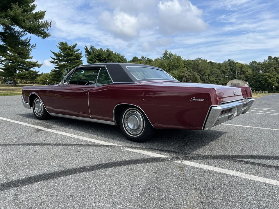 1966 Lincoln Continental 4th Gen - Image 19 of 31