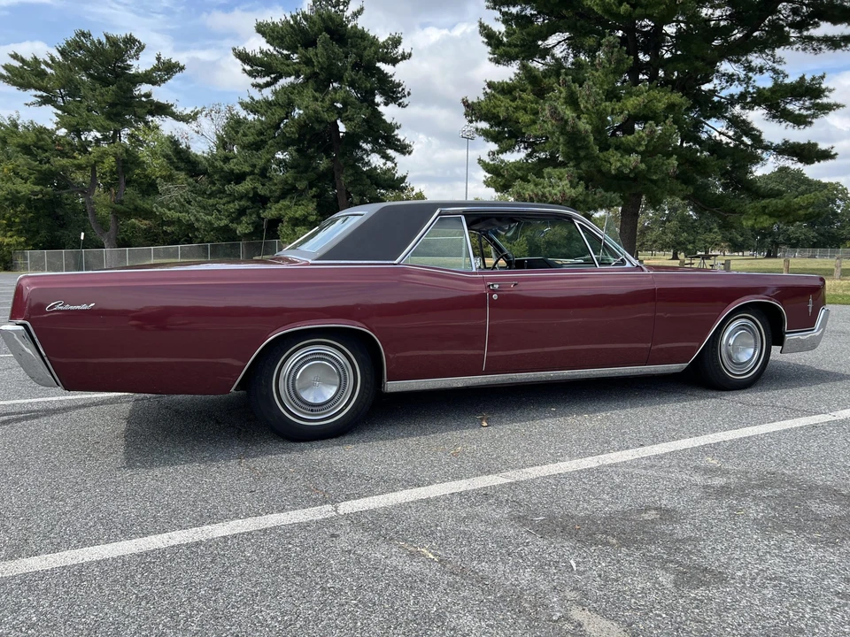 1966 Lincoln Continental 4th Gen - Image 12 of 31