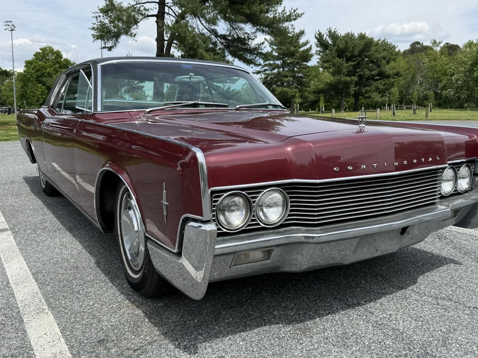 1966 Lincoln Continental 4th Gen - Image 4 of 31