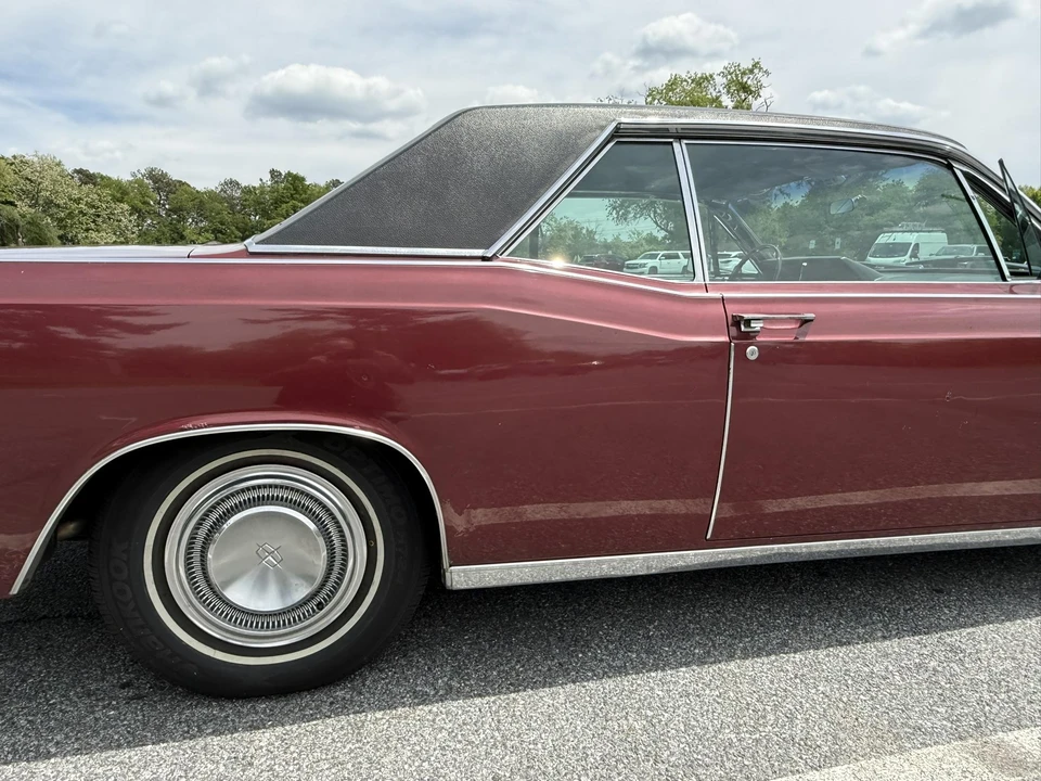 1966 Lincoln Continental 4th Gen - Image 30 of 31
