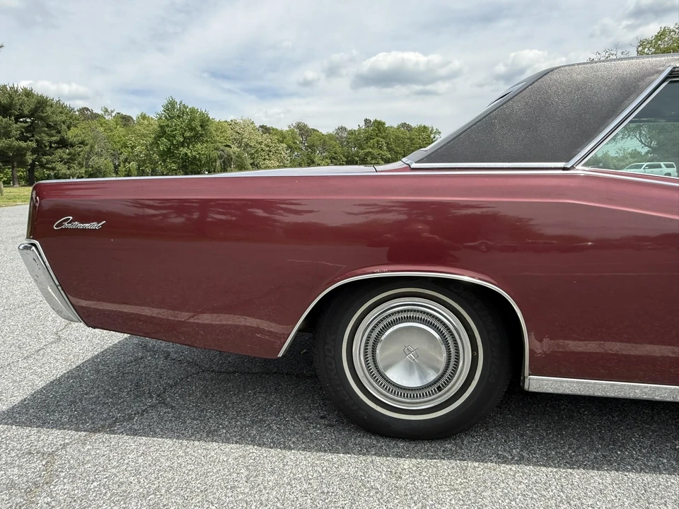1966 Lincoln Continental 4th Gen - Image 31 of 31