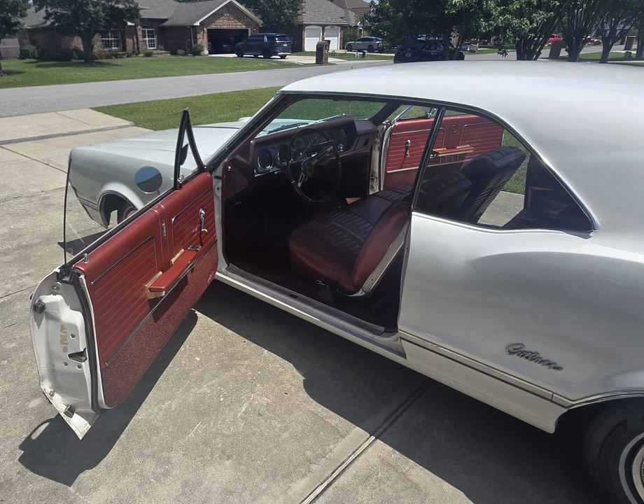 1966 Oldsmobile Cutlass 2nd Gen - Image 25 of 31