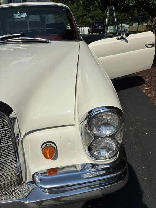 1967 Mercedes-Benz W111 Coupe - Image 28 of 31