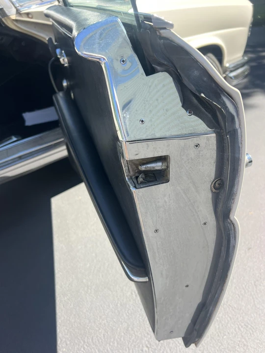 1967 Mercedes-Benz W111 Coupe - Image 31 of 31