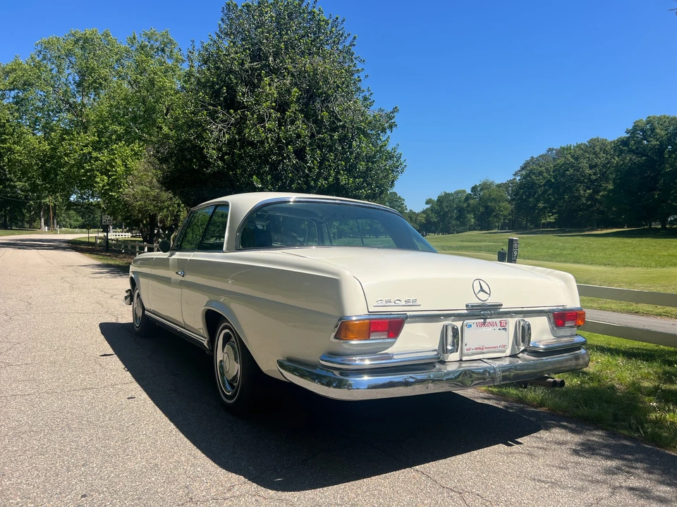 1967 Mercedes-Benz W111 Coupe - Image 3 of 31