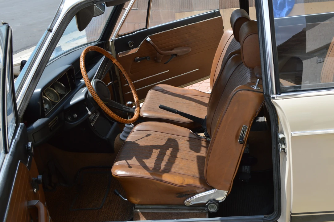 1969 BMW 1600 & 1602 - Image 17 of 31