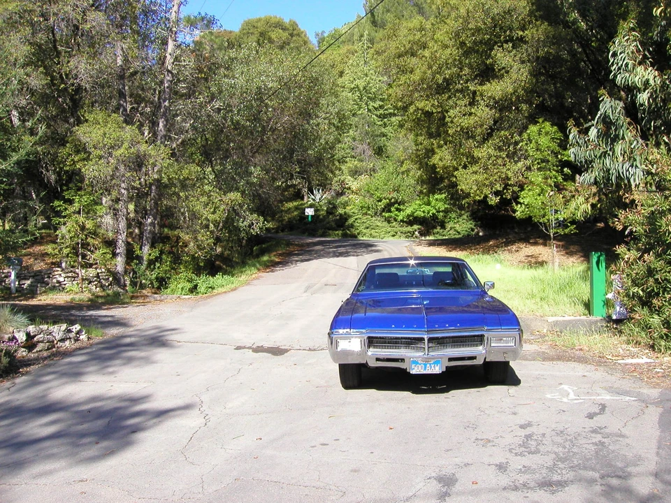 1969 Buick Riviera 2nd Gen - Image 17 of 31