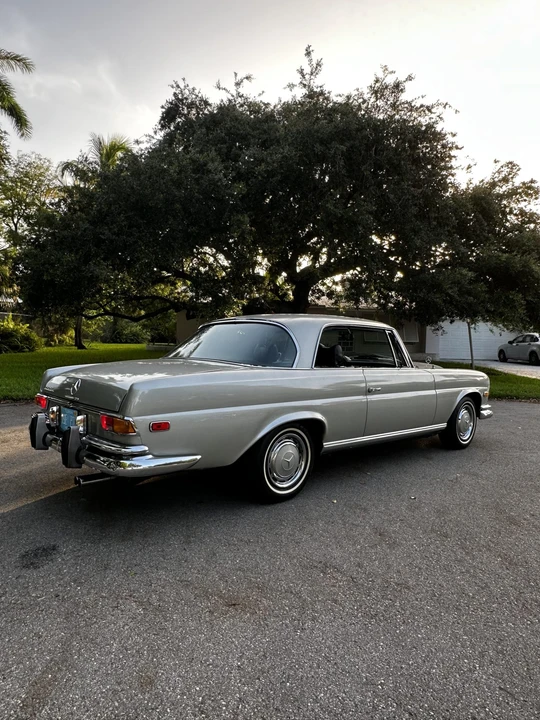1969 Mercedes-Benz W111 Coupe - Image 20 of 31