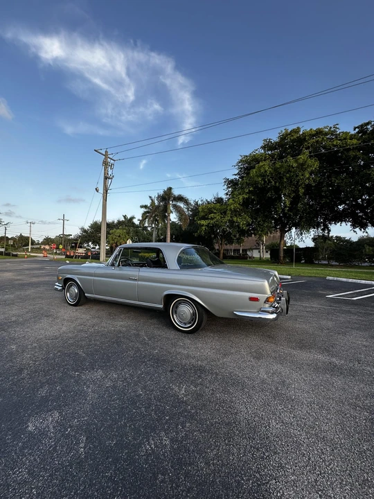 1969 Mercedes-Benz W111 Coupe - Image 12 of 31