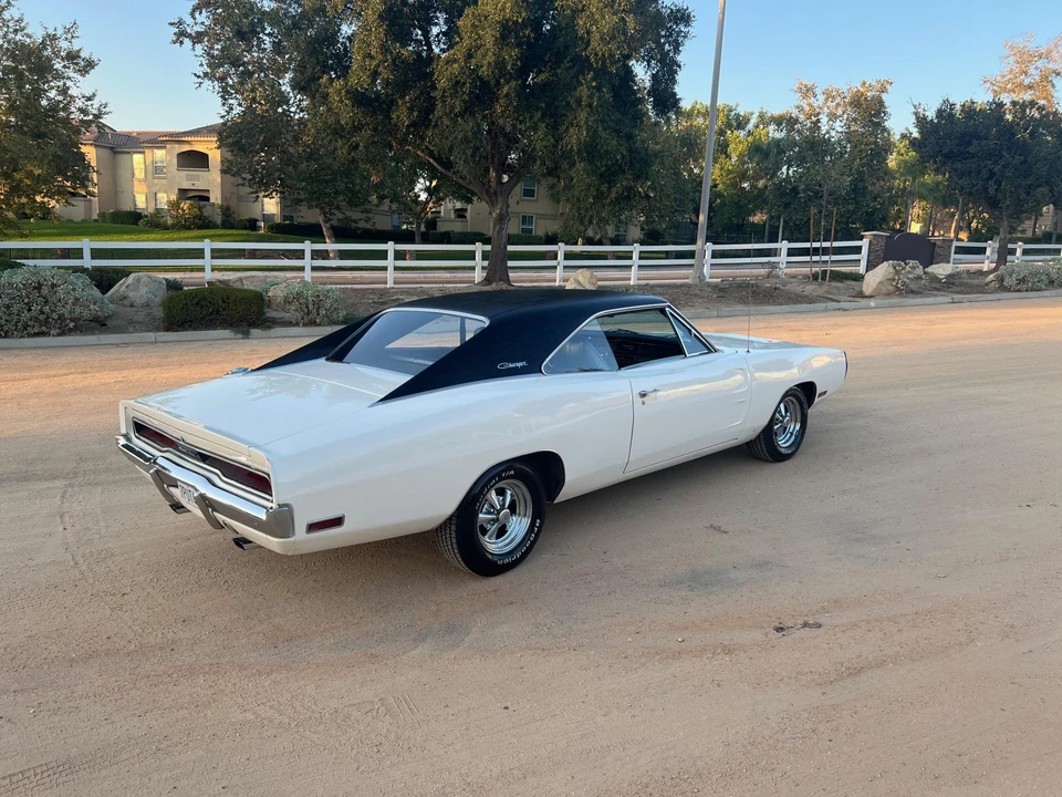 1970 Dodge Charger 2nd Gen - Image 11 of 31