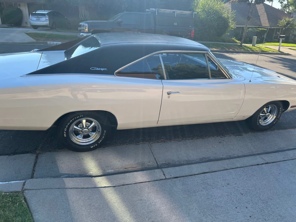 1970 Dodge Charger 2nd Gen - Image 24 of 31